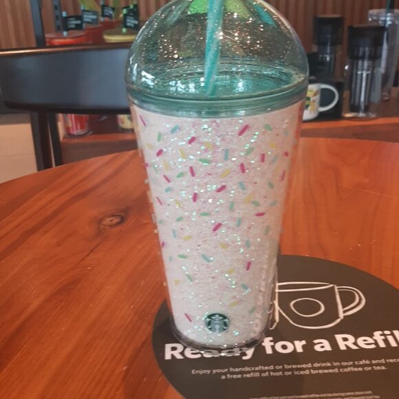 Starbucks Birthday Domed Lid Confetti Glitter Cold Cup 16 oz Candle Straw 2025